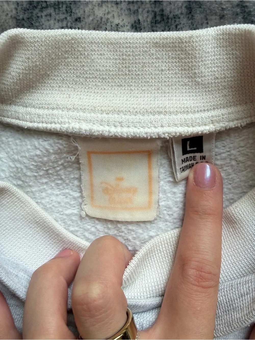 Vintage Disney Light Gray and Off-White Mickey Crewneck Sweatshirt